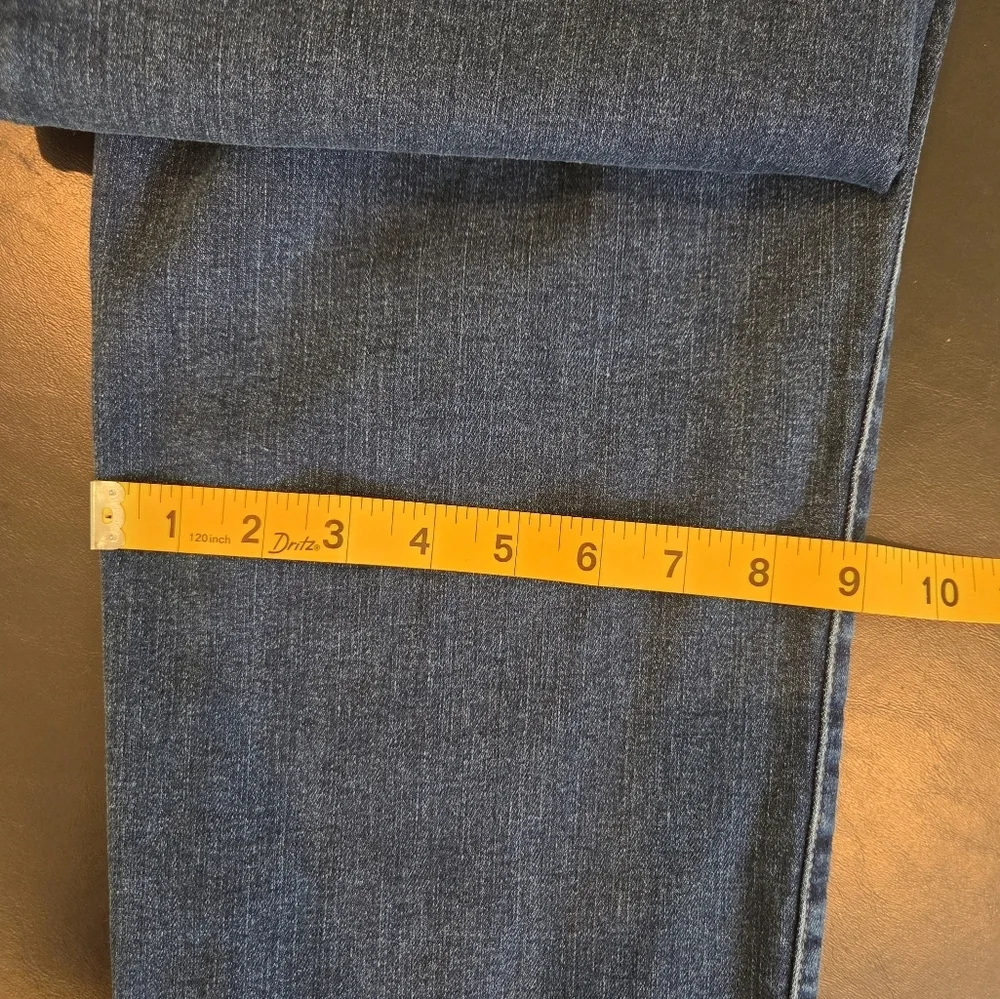St. John's Bay Girlfriend Mid Rise Dark Wash Cropped Jeans Women's Size 14